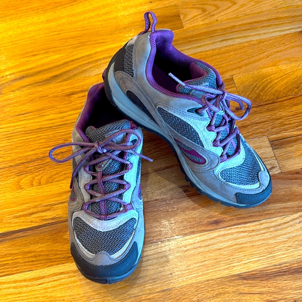 NWOT Merrell Select Fresh Air Cushion Select Grip Sneaker (size 7)